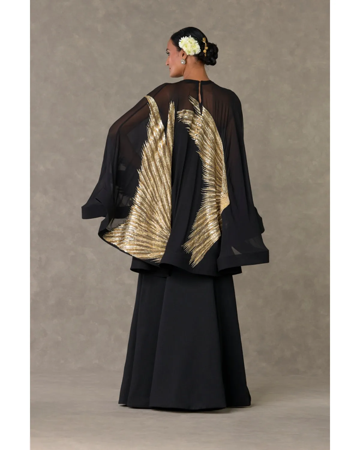 Black 'Son-Chidiya' Cape Set