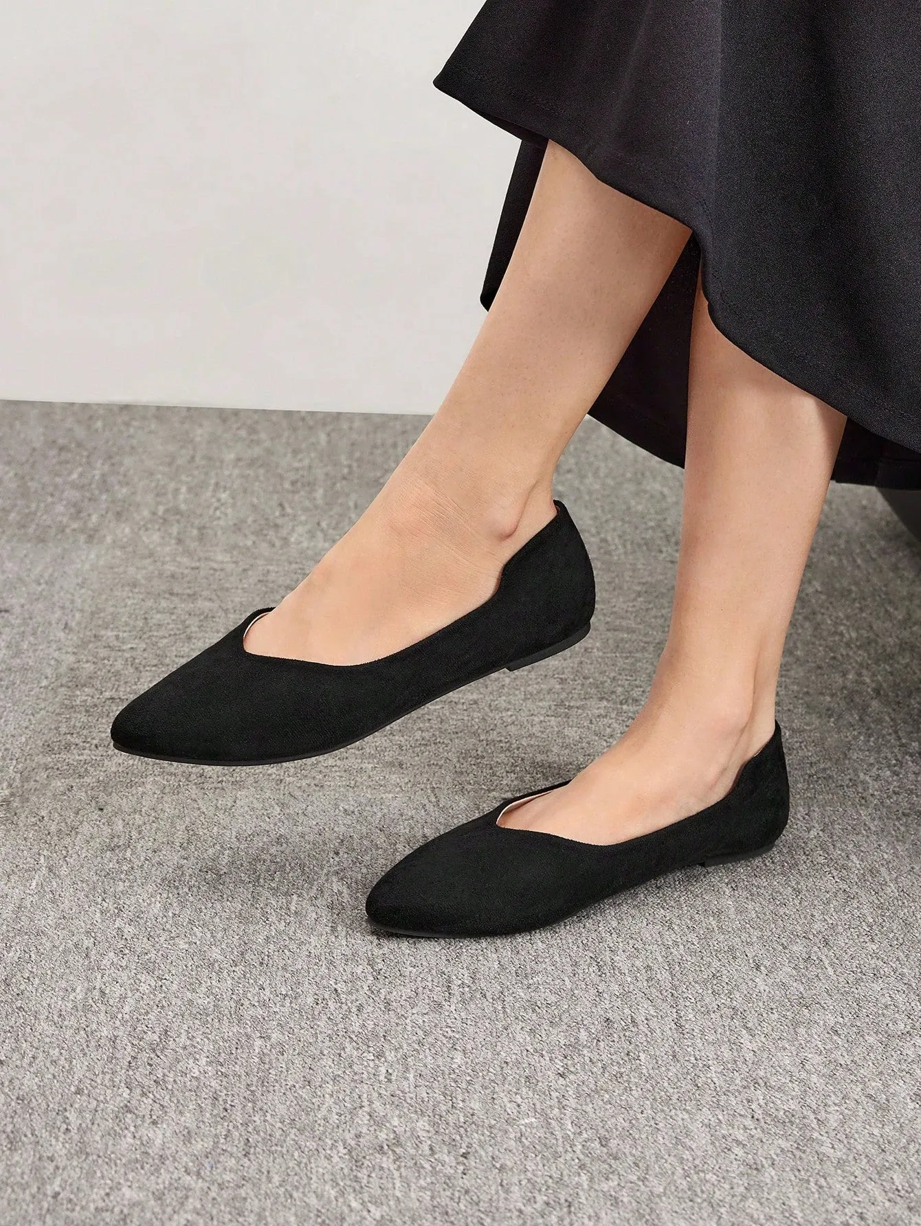 CUCCOO BIZCHIC Women Minimalist Point Toe Flats, Elegant Black Ballet Shoes For Summer Vacation Shoes Summer Sale Back To School Shoes College Student Shoes