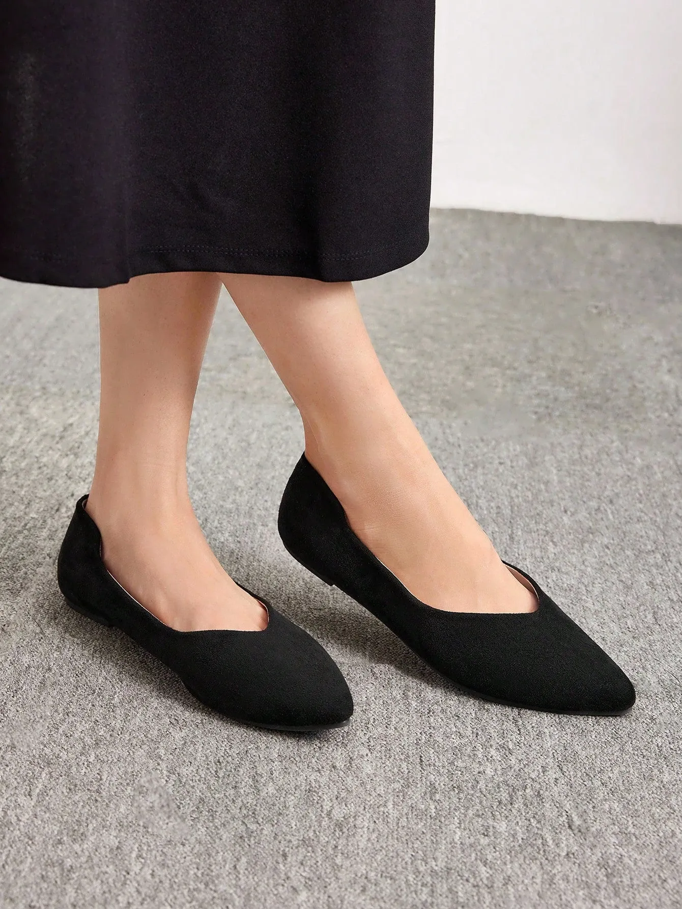 CUCCOO BIZCHIC Women Minimalist Point Toe Flats, Elegant Black Ballet Shoes For Summer Vacation Shoes Summer Sale Back To School Shoes College Student Shoes